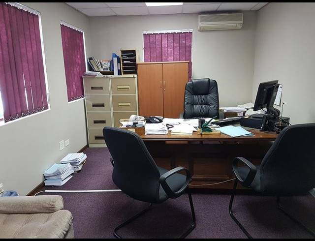 OFFICE FOR SALE IN RANDPARK RIDGE